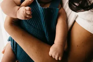 宝宝大便发绿?别慌!快学这些小妙招 宝宝大便发绿?别慌!快学这些小妙招