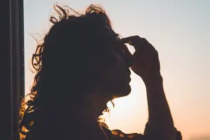 挡不住的痛，直肠癌晚期下的生命挑战