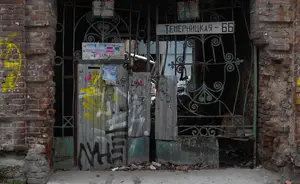 “艾滋真相揭秘：为什么不要在百度搜索？”