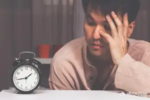 抑郁症症状及治疗方法是什么？ 抑郁症的症状和治疗方法