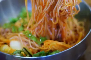 汤里藏营养,煲汤最美味! 汤里藏营养,煲汤最美味!