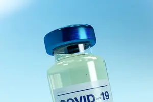 科学证实!新冠疫苗副作用低,安心接种! 科学证实!新冠疫苗副作用低,安心接种!