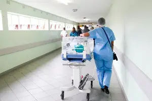 羊水破了  产妇必读
