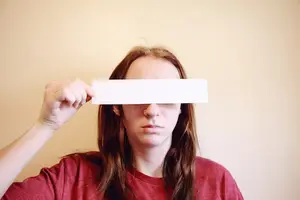 瞬间告别闭合性粉刺,尽享清透肌肤 瞬间告别闭合性粉刺,尽享清透肌肤