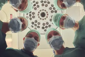 解决大便出血难题，告别烦恼！