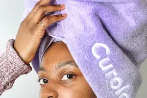 淡化斑点，重现光彩肌肤