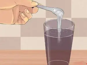 正确的盐水漱口方法？ 淡盐水怎么漱口正确？