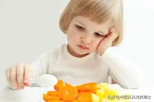 小孩厌食症？ 小孩厌食是怎么回事的呀？