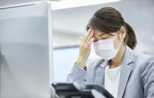 感染新冠病毒，可以用布洛芬吗，使用时要注意什么？