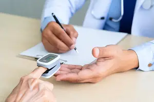 低氧血症常见的原因是？血氧低怎么才能升上去？有什么补氧好方法