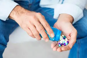 警惕！这么吃药不可取