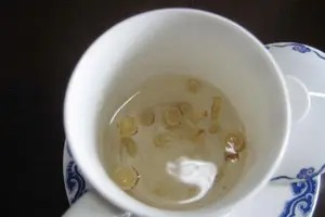 黄芪能补气血，还能抗癌？吃之前先了解清楚，小心吃错了反伤身