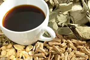 多喝黄芪水，会改善人的精神面貌？到底黄芪泡水喝好不好？