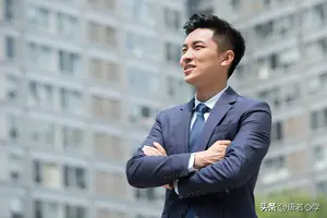 内耗大都来自低维认知，如何走出内耗的状态，牢记四个高维的认知