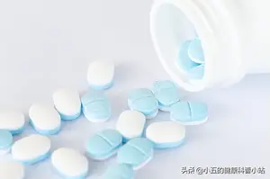 非布司他是防治痛风的常用药，可以长期服用，但需要注意这4点