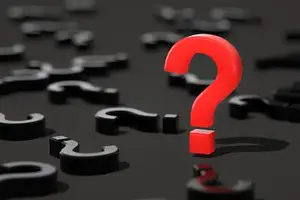 左氧氟沙星，有的厂家说1日1次，有的说1日2次，如何给药才正确？