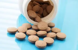 几块钱一瓶的“止咳药”甘草片，为啥被限购？这些危害你了解吗？