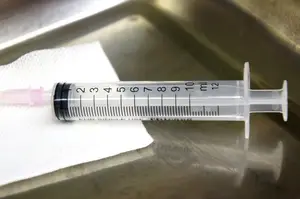 科兴生物疫苗安全问题曝光:专家解读事件背后原因