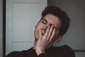 「骨刺？症状揭秘，立刻解决！」