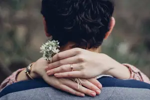 「小兔子」成为男友心中的最爱，获得更多爱抚技巧，女性必备心得！