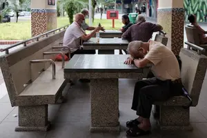 铁观音功效,让您健康茶饮,尽在一杯茶中。 铁观音功效,让您健康茶饮,尽在一杯茶中。