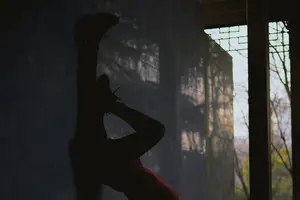 除颈纹,让你重现青春。 除颈纹,让你重现青春。
