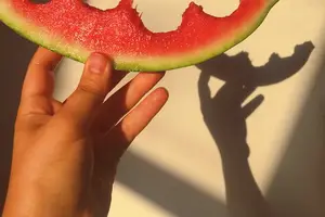 保健小贴士:发烧时,千万别碰这5种水果! 保健小贴士:发烧时,千万别碰这5种水果!