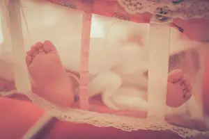 宝宝呕吐?母爱就在这里,清除不适走起来! 宝宝呕吐?母爱就在这里,清除不适走起来!