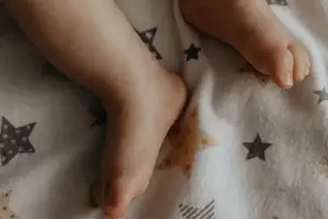 宝宝拉肚子?轻松解决,让宝宝快乐成长! 宝宝拉肚子?轻松解决,让宝宝快乐成长!